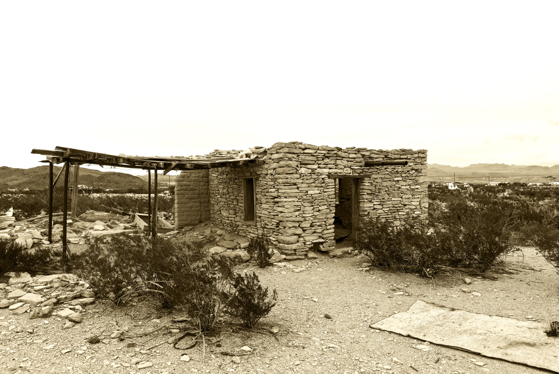 /gallery/north_america/USA/Texas/terlingua/Trelingua Ghost Town 2023-006bw_med.jpg